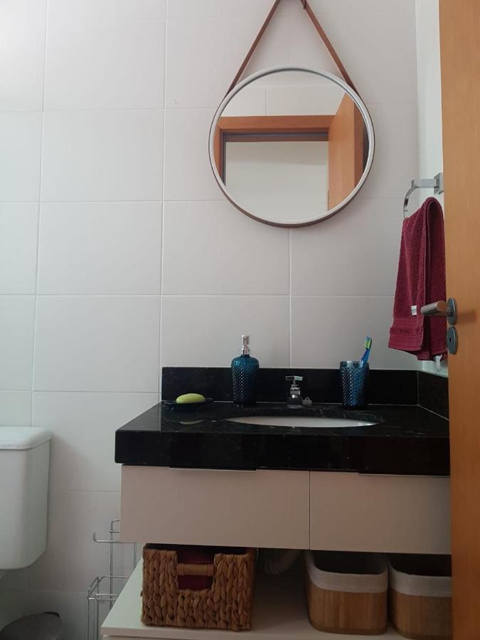 Apartamento com Varanda